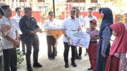 Pemkab Mamuju Tengah Kembali Salurkan Beasiswa KUAAT Kepada 162 Siswa Di Kecamatan Pangale 